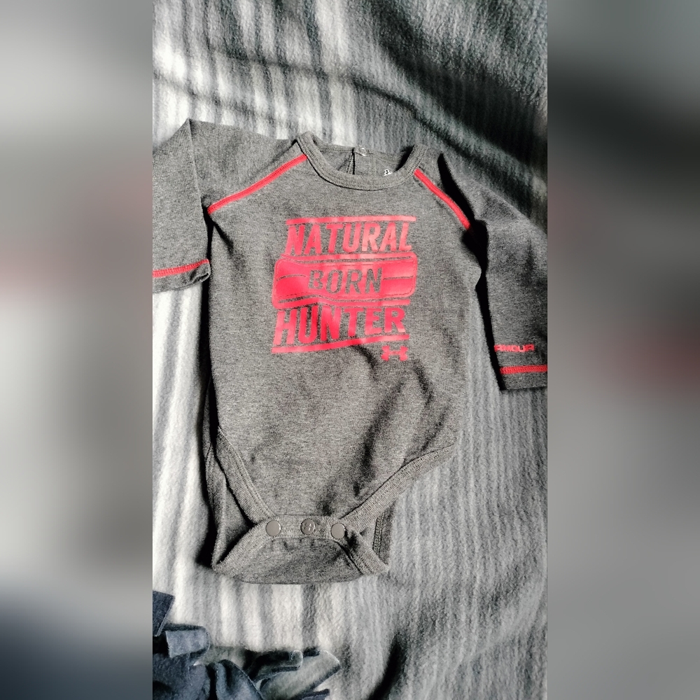 Under Armour Baby 3-6 Months Outfits One-Piece Infant Natural Born Hunter Hunt